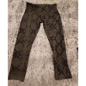 Lululemon leggings green snake sz 6